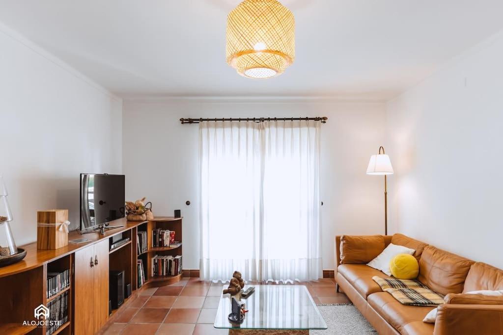 Casa Do Patio - 3 Bedrooms, Ponte Rol Torres Vedras Eksteriør bilde