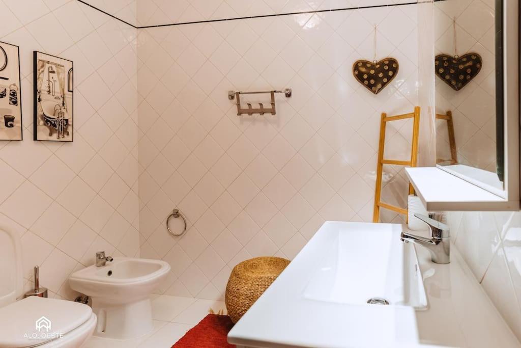 Casa Do Patio - 3 Bedrooms, Ponte Rol Torres Vedras Eksteriør bilde