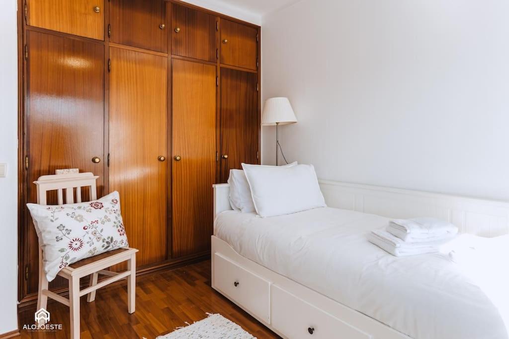 Casa Do Patio - 3 Bedrooms, Ponte Rol Torres Vedras Eksteriør bilde